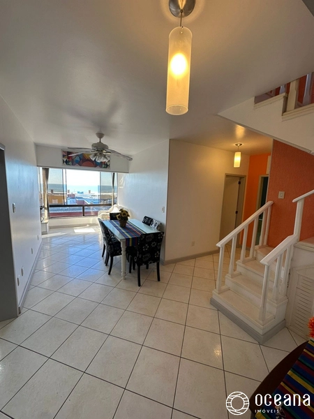 AMPLA COBERTURA 1 QUADRA DO MAR: 3ª foto da galeria de imagens do imóvel