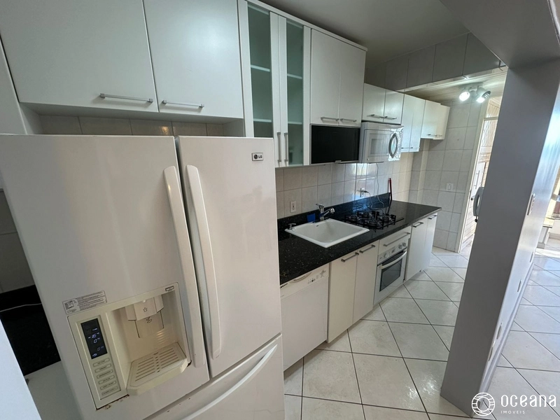 AMPLA COBERTURA 1 QUADRA DO MAR: 7ª foto da galeria de imagens do imóvel