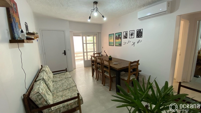 Apartamento de 2 Dormitórios + Dependência no Centro de Capão da Canoa