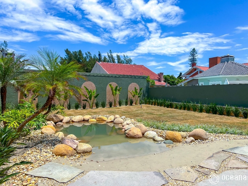 CASA EM ATLÂNTIDA: 1ª foto da galeria de imagens do imóvel