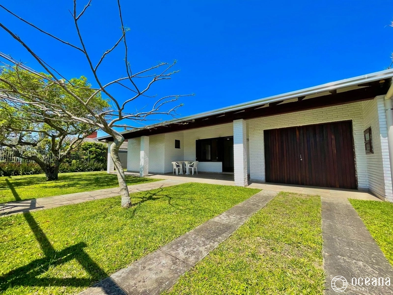 CASA EM ATLÂNTIDA 5 DORMITÓRIOS: 3ª foto da galeria de imagens do imóvel