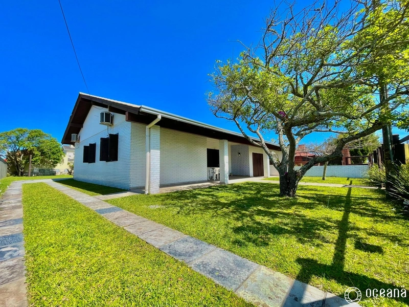 CASA EM ATLÂNTIDA 5 DORMITÓRIOS: 2ª foto da galeria de imagens do imóvel