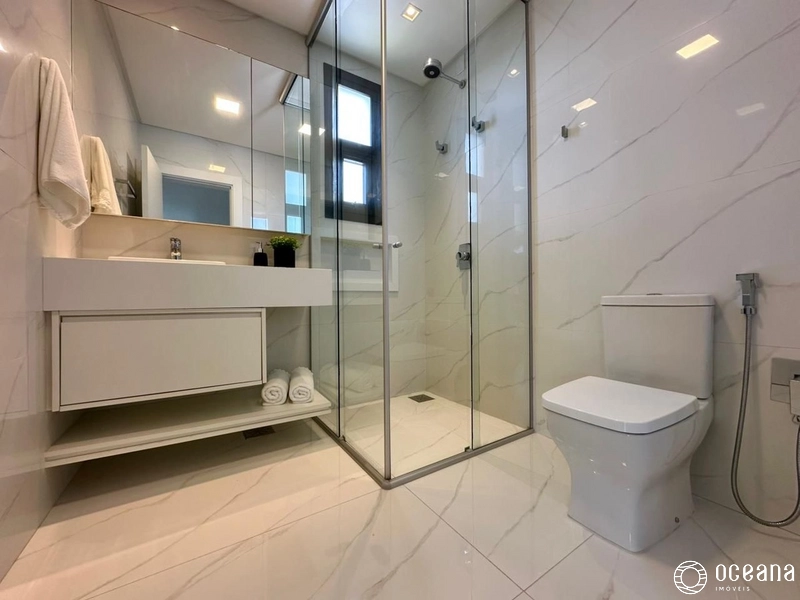 CASA DE ESQUINA MOBILIADA E DECORADA EM CONDOMÍNIO FECHADO: 37ª foto da galeria de imagens do imóvel