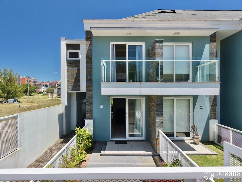 SOBRADO COMPOSTO POR 02 DORMITÓRIOS NA BEIRA MAR DE CAPÃO NOVO!: 2ª foto da galeria de imagens do imóvel