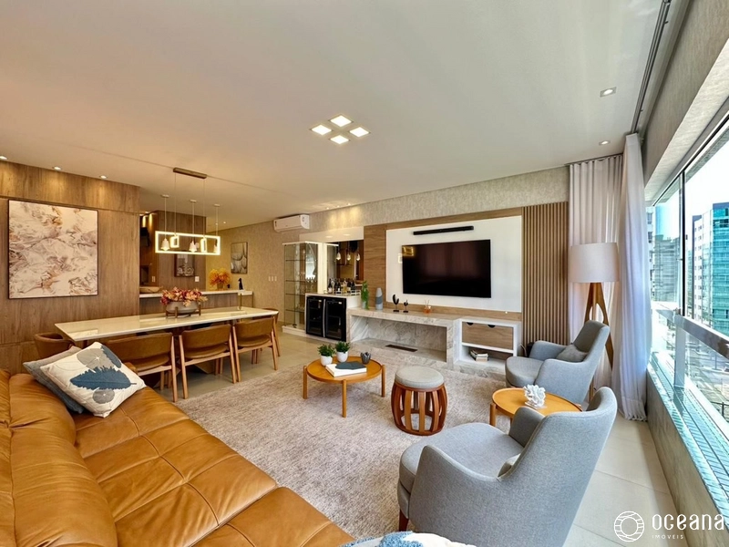 APARTAMENTO DE 03 DORMITÓRIOS MOBILIADO E DECORADO - BAIRRO NAVEGANTES