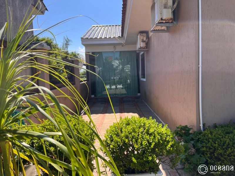 CASA DE 03 DORMITÓRIOS EM XANGRI-LÁ: 26ª foto da galeria de imagens do imóvel