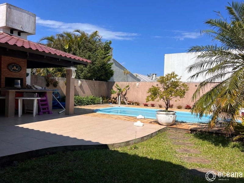 CASA DE 03 DORMITÓRIOS EM XANGRI-LÁ: 15ª foto da galeria de imagens do imóvel