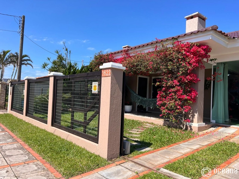 CASA DE 03 DORMITÓRIOS EM XANGRI-LÁ: 3ª foto da galeria de imagens do imóvel