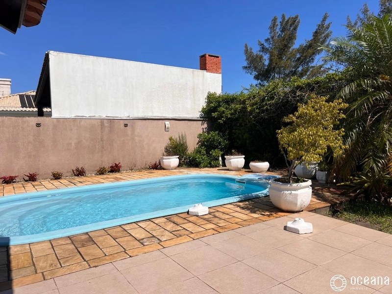 CASA DE 03 DORMITÓRIOS EM XANGRI-LÁ: 27ª foto da galeria de imagens do imóvel