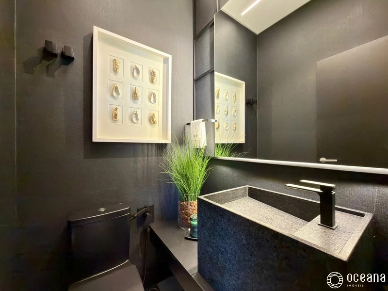 CASA EM CONDOMÍNIO FECHADO DE ESQUINA BEIRA LAGO!: 49ª foto da galeria de imagens do imóvel