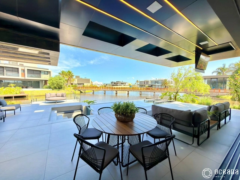 CASA EM CONDOMÍNIO FECHADO DE ESQUINA BEIRA LAGO!: 14ª foto da galeria de imagens do imóvel