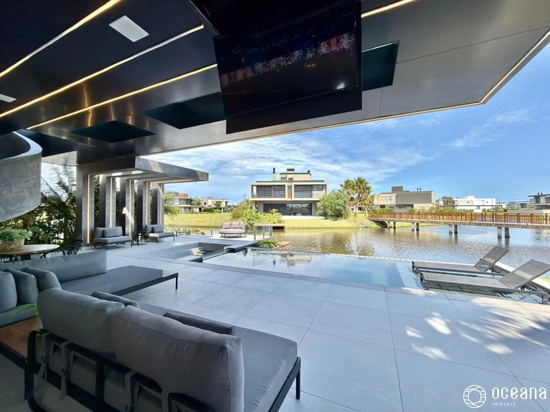 CASA EM CONDOMÍNIO FECHADO DE ESQUINA BEIRA LAGO!: 18ª foto da galeria de imagens do imóvel