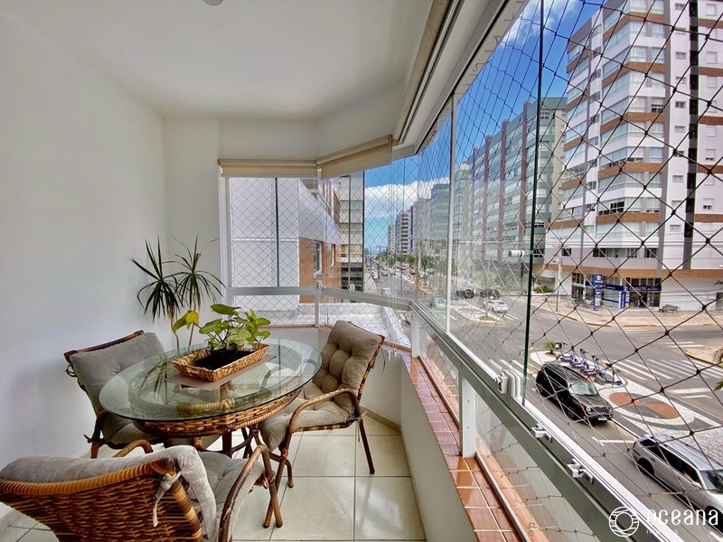 COMPOSTO POR 3 DORMITÓRIOS, MOBILIADO NO BAIRRO NAVEGANTES