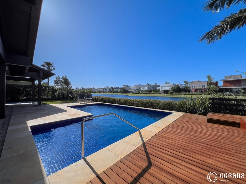 EXCELENTE CASA EM CONDOMÍNIO FECHADO COM PISCINA!: 14ª foto da galeria de imagens do imóvel