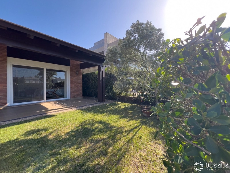 EXCELENTE CASA EM CONDOMÍNIO FECHADO COM PISCINA!: 5ª foto da galeria de imagens do imóvel