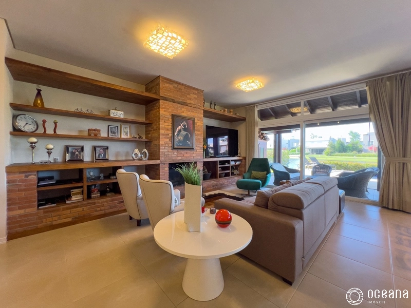 EXCELENTE CASA EM CONDOMÍNIO FECHADO COM PISCINA!: 17ª foto da galeria de imagens do imóvel