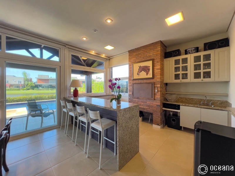 EXCELENTE CASA EM CONDOMÍNIO FECHADO COM PISCINA!: 27ª foto da galeria de imagens do imóvel