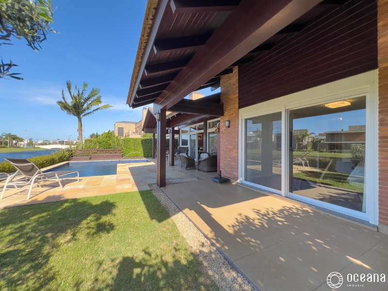 EXCELENTE CASA EM CONDOMÍNIO FECHADO COM PISCINA!: 6ª foto da galeria de imagens do imóvel