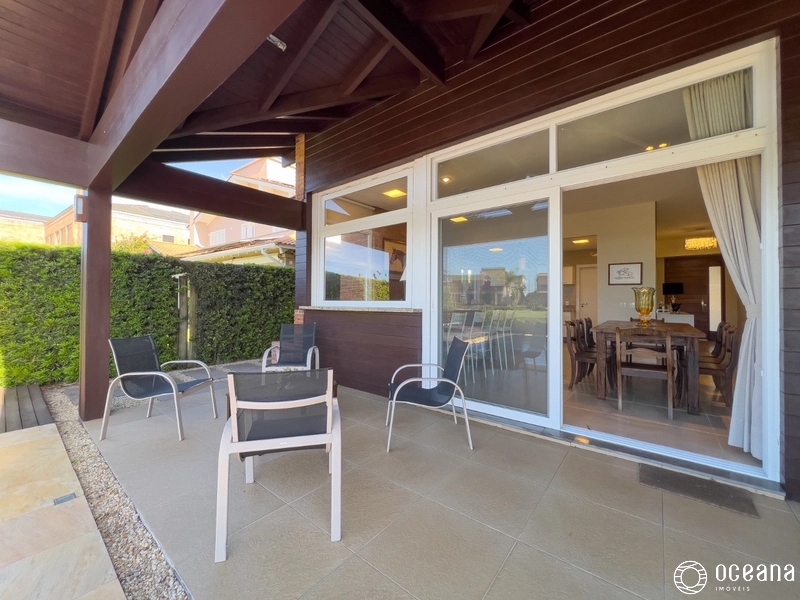 EXCELENTE CASA EM CONDOMÍNIO FECHADO COM PISCINA!: 16ª foto da galeria de imagens do imóvel