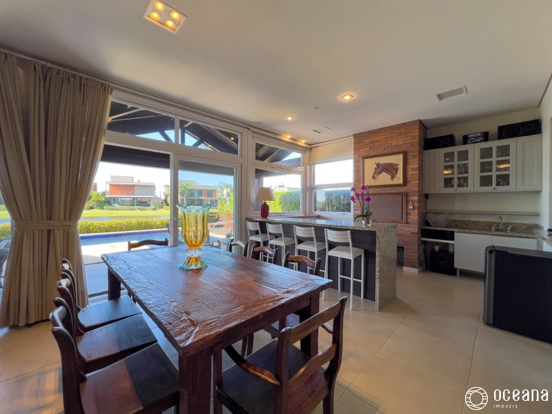 EXCELENTE CASA EM CONDOMÍNIO FECHADO COM PISCINA!: 24ª foto da galeria de imagens do imóvel