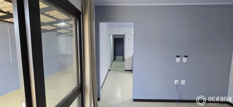 CASA  BEM LOCALIZADA  PARA MORADIA OU INVESTIMENTO!: 3ª foto da galeria de imagens do imóvel