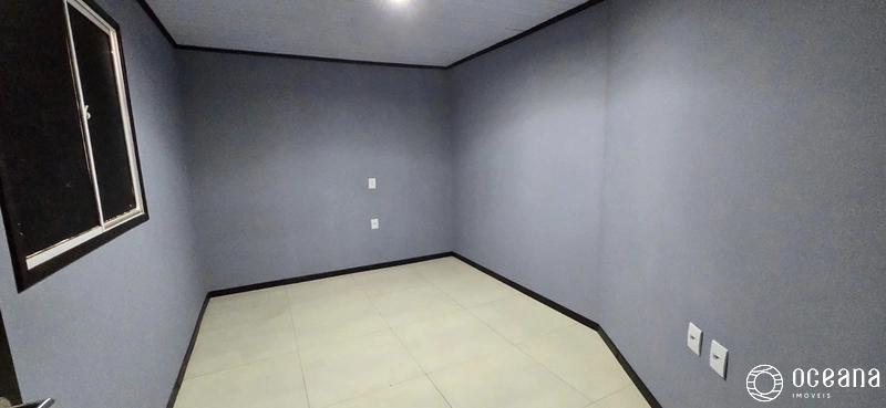 CASA  BEM LOCALIZADA  PARA MORADIA OU INVESTIMENTO!: 5ª foto da galeria de imagens do imóvel