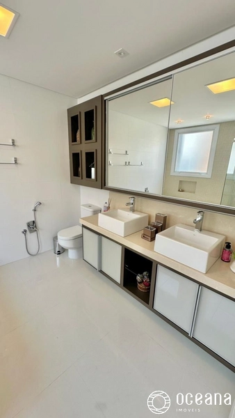 MAGNÍFICO SOBRADO EM CONDOMÍNIO FECHADO DE ALTO PADRÃO!: 50ª foto da galeria de imagens do imóvel