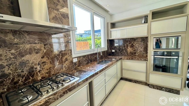 MAGNÍFICO SOBRADO EM CONDOMÍNIO FECHADO DE ALTO PADRÃO!: 29ª foto da galeria de imagens do imóvel