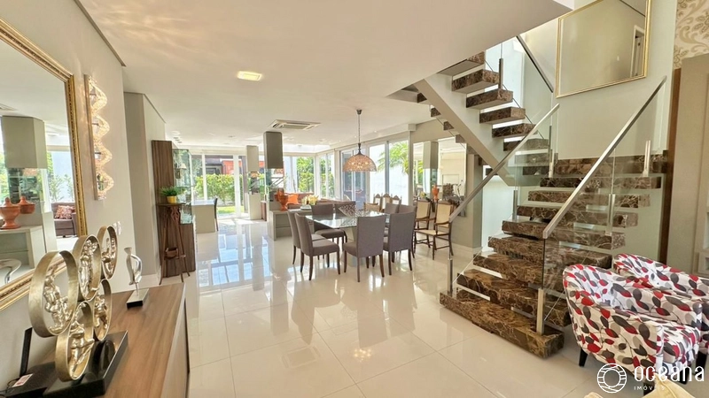 MAGNÍFICO SOBRADO EM CONDOMÍNIO FECHADO DE ALTO PADRÃO!: 18ª foto da galeria de imagens do imóvel