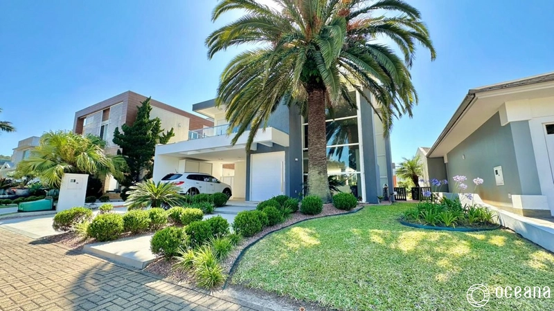 MAGNÍFICO SOBRADO EM CONDOMÍNIO FECHADO DE ALTO PADRÃO!: 3ª foto da galeria de imagens do imóvel