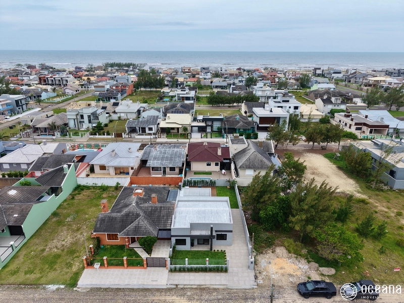 CASA A VENDA EM ATLÂNTIDA SUL: 19ª foto da galeria de imagens do imóvel