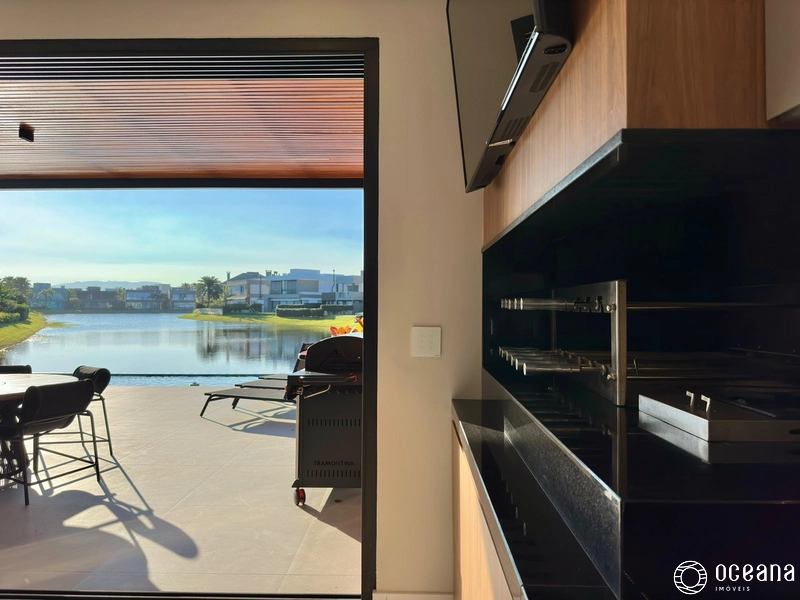 SOBRADO À VENDA COM VISTA INCRÍVEL PARA O LAGO: 15ª foto da galeria de imagens do imóvel