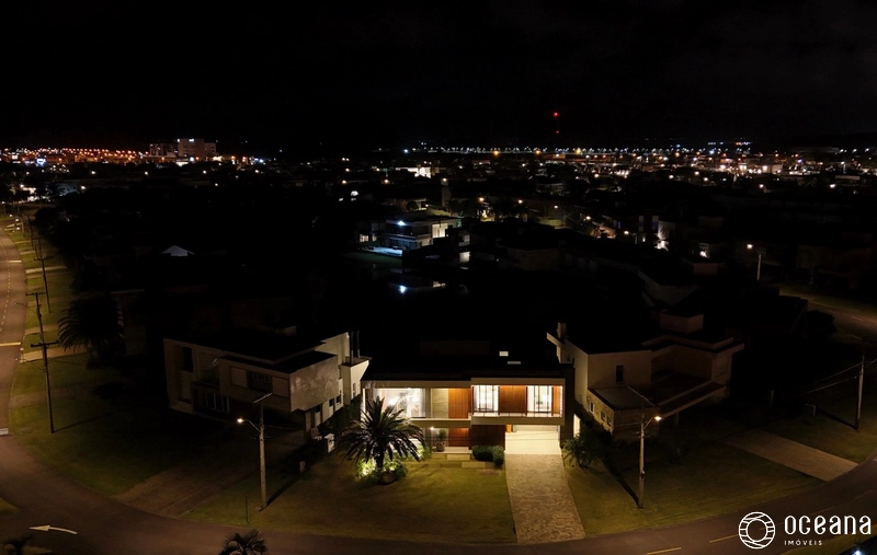 SOBRADO À VENDA COM VISTA INCRÍVEL PARA O LAGO: 60ª foto da galeria de imagens do imóvel