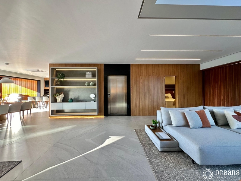 SOBRADO À VENDA COM VISTA INCRÍVEL PARA O LAGO: 7ª foto da galeria de imagens do imóvel