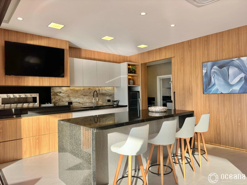 SOBRADO À VENDA COM VISTA INCRÍVEL PARA O LAGO: 13ª foto da galeria de imagens do imóvel