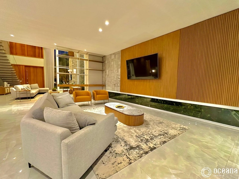 CASA DE ALTO PADRÃO EM CONDOMÍNIO DE LUXO: 3ª foto da galeria de imagens do imóvel