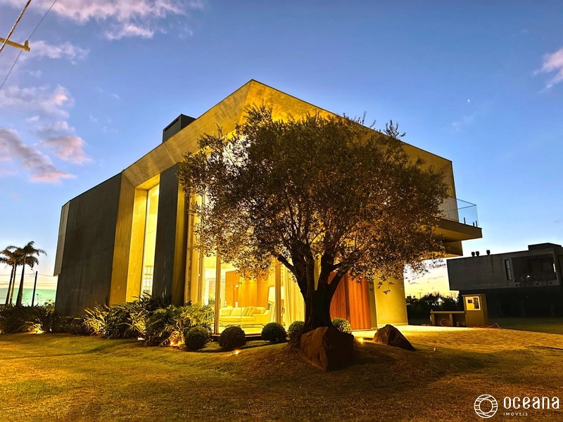 CASA DE ALTO PADRÃO EM CONDOMÍNIO DE LUXO: 2ª foto da galeria de imagens do imóvel