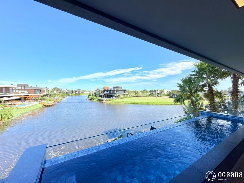 MANSÃO COM VISTA FANTÁSTICA PARA O LAGO: 14ª foto da galeria de imagens do imóvel