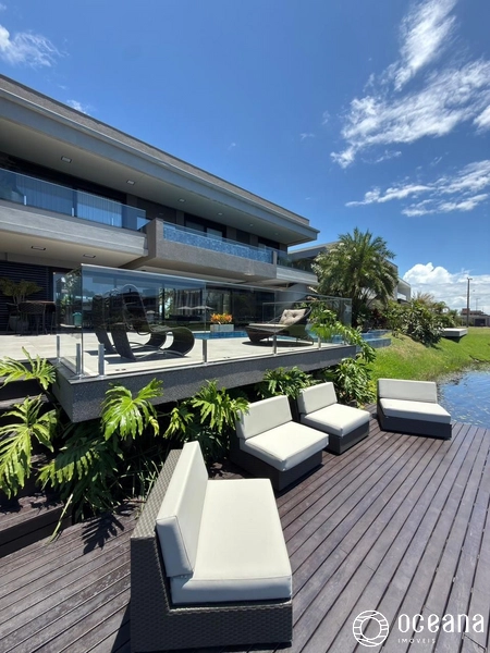 SOBRADO EM CONDOMÍNIO FECHADO COM PISCINA DE BORDA INFINITA!: 17ª foto da galeria de imagens do imóvel