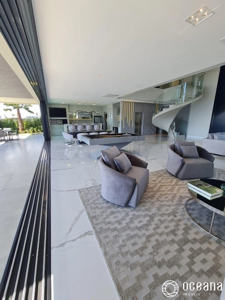 SOBRADO EM CONDOMÍNIO FECHADO COM PISCINA DE BORDA INFINITA!: 30ª foto da galeria de imagens do imóvel