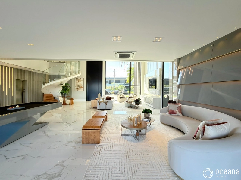 MANSÃO COM VISTA FANTÁSTICA PARA O LAGO: 11ª foto da galeria de imagens do imóvel