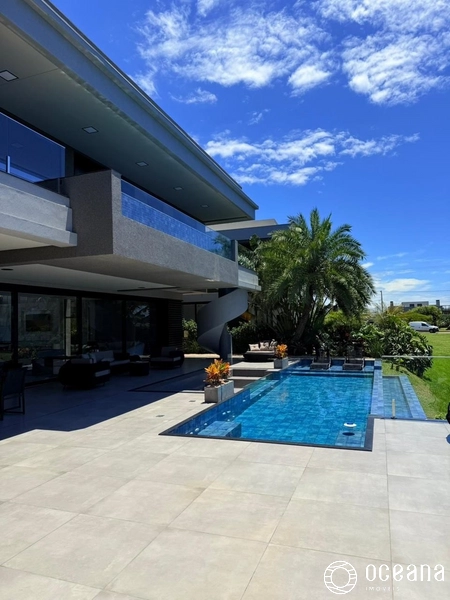 SOBRADO EM CONDOMÍNIO FECHADO COM PISCINA DE BORDA INFINITA!: 22ª foto da galeria de imagens do imóvel