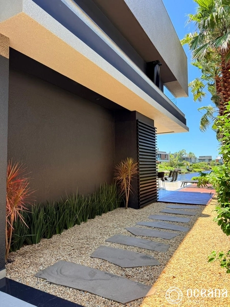 SOBRADO EM CONDOMÍNIO FECHADO COM PISCINA DE BORDA INFINITA!: 24ª foto da galeria de imagens do imóvel