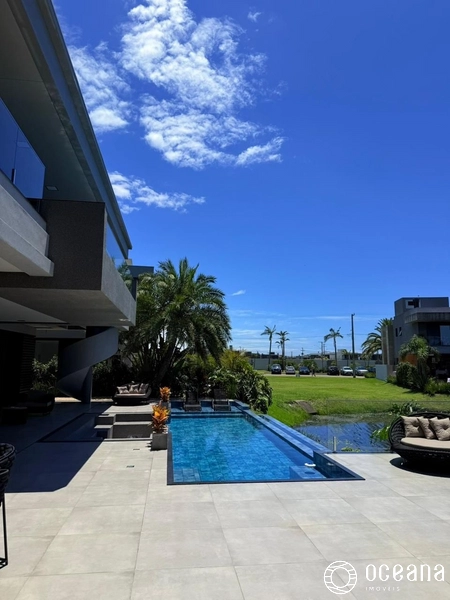 SOBRADO EM CONDOMÍNIO FECHADO COM PISCINA DE BORDA INFINITA!: 20ª foto da galeria de imagens do imóvel