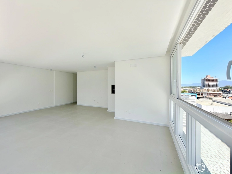 APARTAMENTO À VENDA  COM INFRA COMPLETA