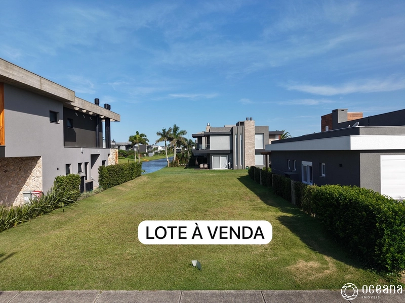 LOTE A VENDA COM VISTA PARA O LAGO CONDOMÍNIO CAPÃO ILHAS RESORT