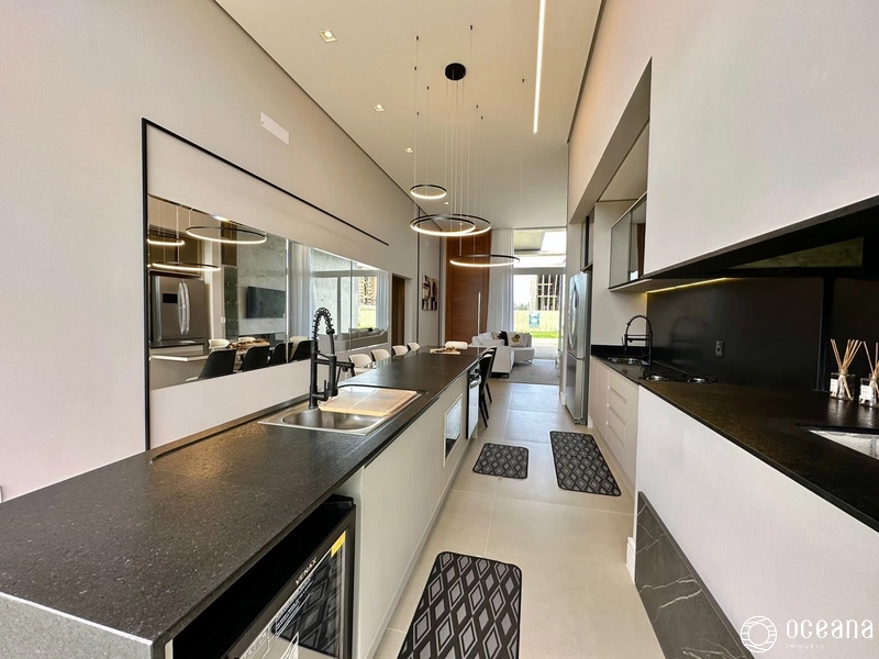 EXELENTE CASA EM CONDOMÍNIO FECHADO: 8ª foto da galeria de imagens do imóvel