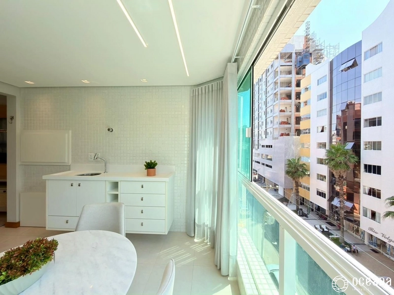 JUNTO A 2 PRAÇAS E BEM PRÓXIMO AO MAR!: 2ª foto da galeria de imagens do imóvel