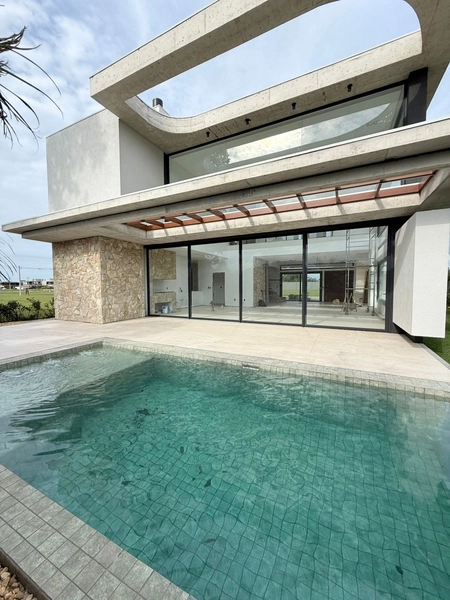 CASA EM CONSTRUÇÃO EM CONDOMÍNIO FECHADO!: 6ª foto da galeria de imagens do imóvel
