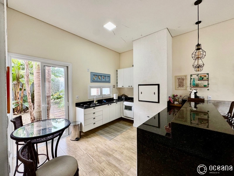 EXCELENTE CASA EM CONDOMÍNIO FECCHADO!: 5ª foto da galeria de imagens do imóvel